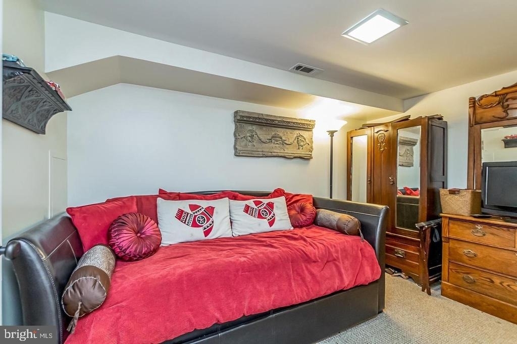 335 Drew Street - Photo 12
