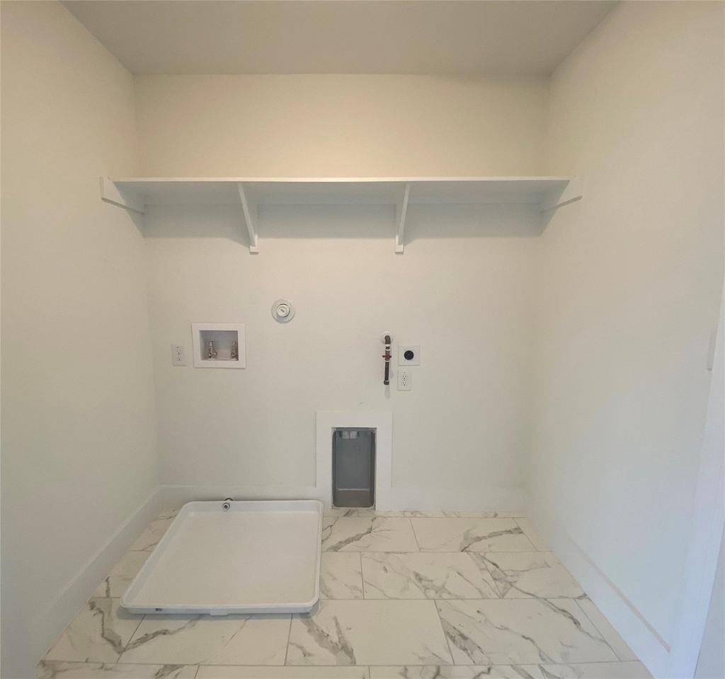 1916 Webberville Rd - Photo 22