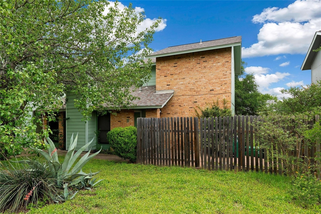 3222 Tamarron Blvd - Photo 20
