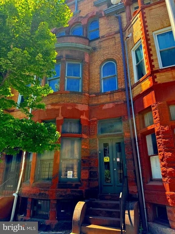 1704 Saint Paul Street - Photo 0