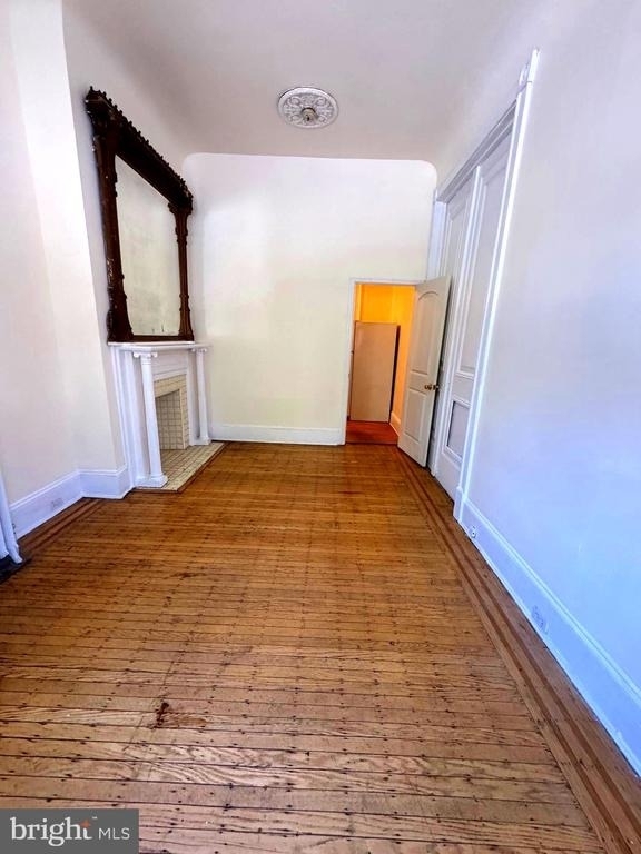 1704 Saint Paul Street - Photo 4