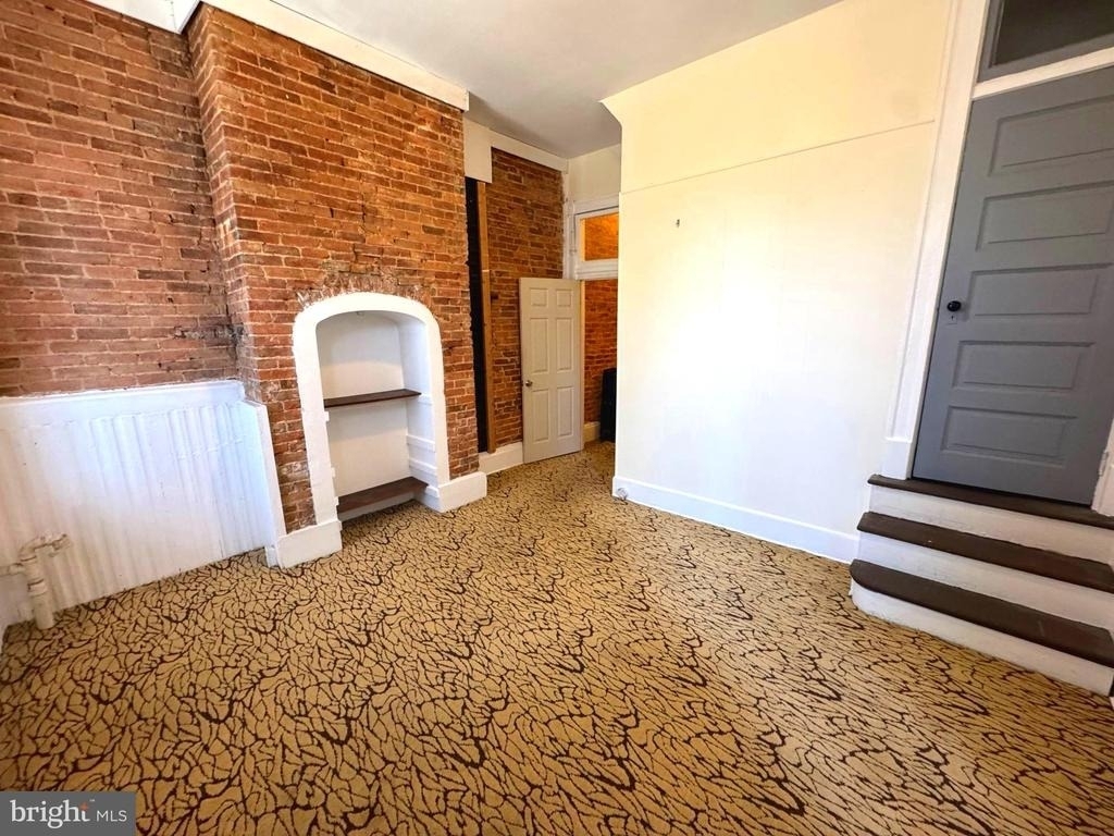1704 Saint Paul Street - Photo 13