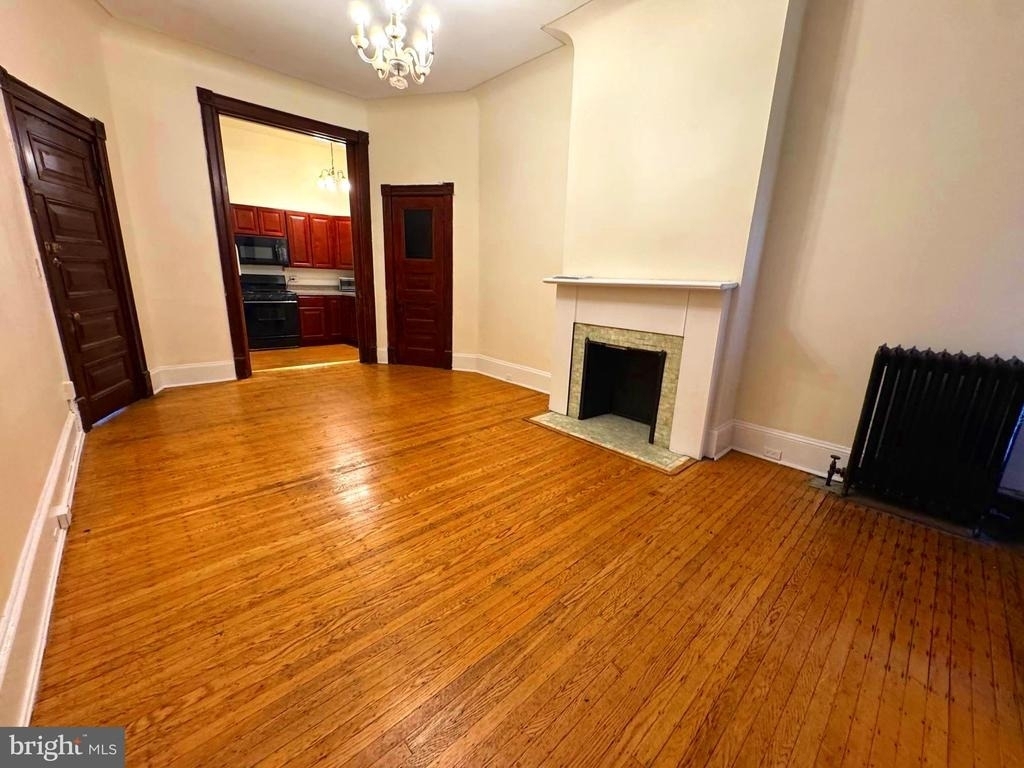 1704 Saint Paul Street - Photo 10