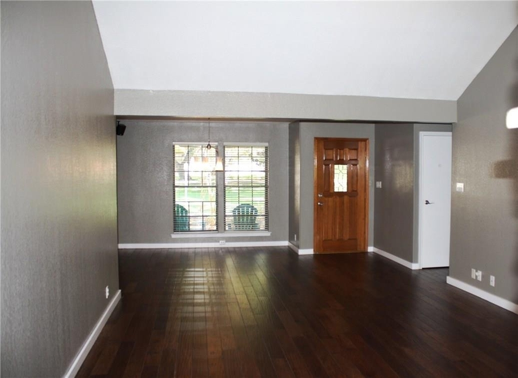 309 Juniper Dr - Photo 9