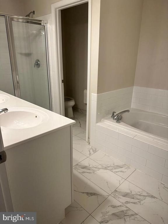 1707 Fieldstone Court - Photo 3