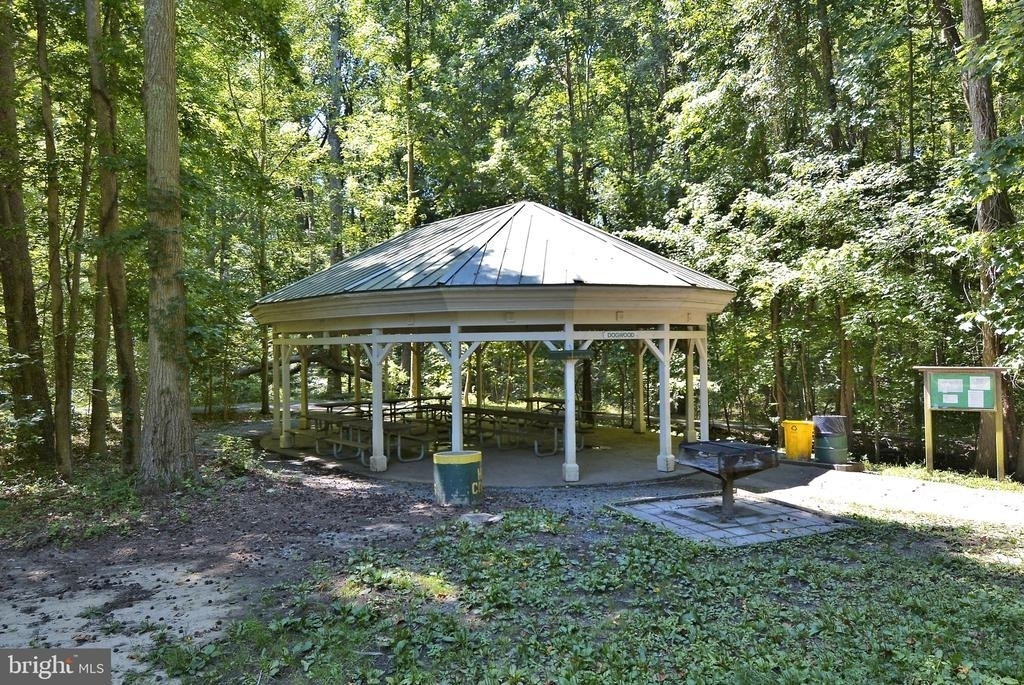 1102 Thomas Trail - Photo 9