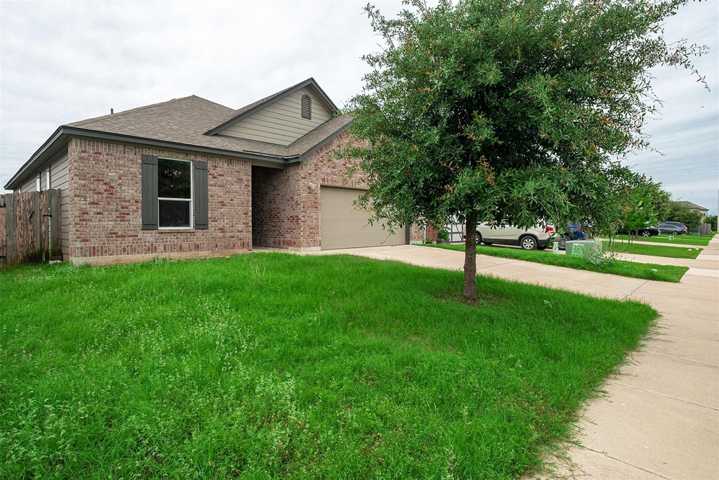 12401 Franklin D Roosevelt St - Photo 34