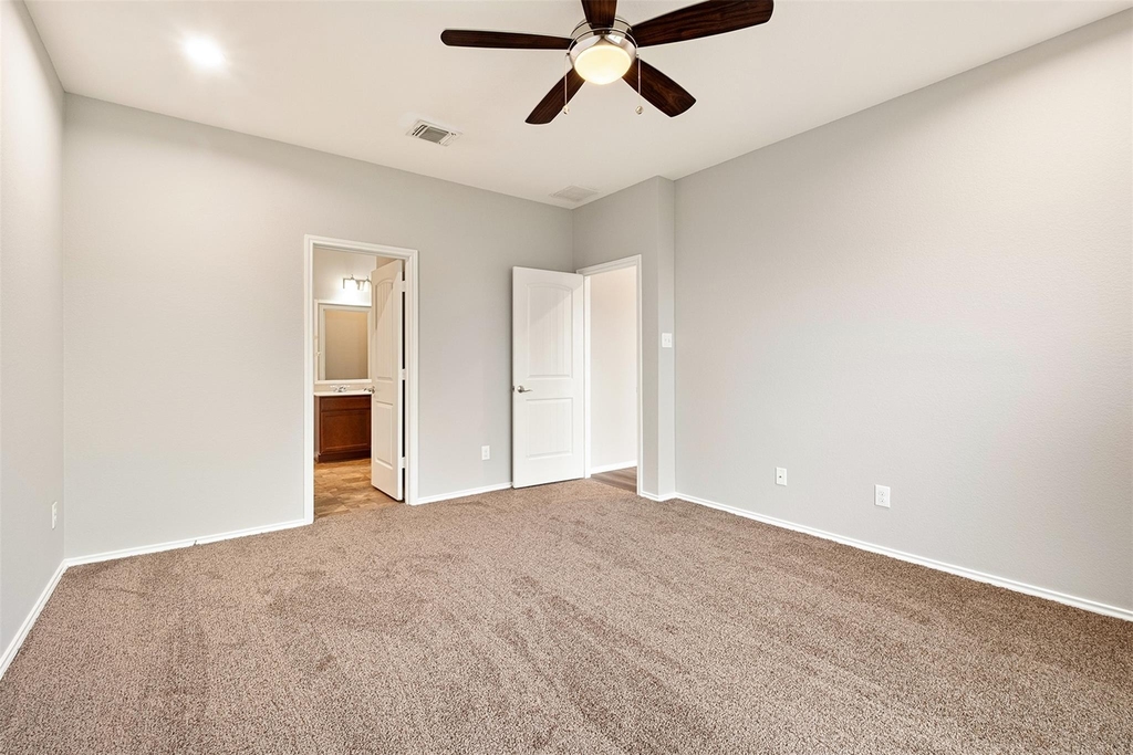 12401 Franklin D Roosevelt St - Photo 16