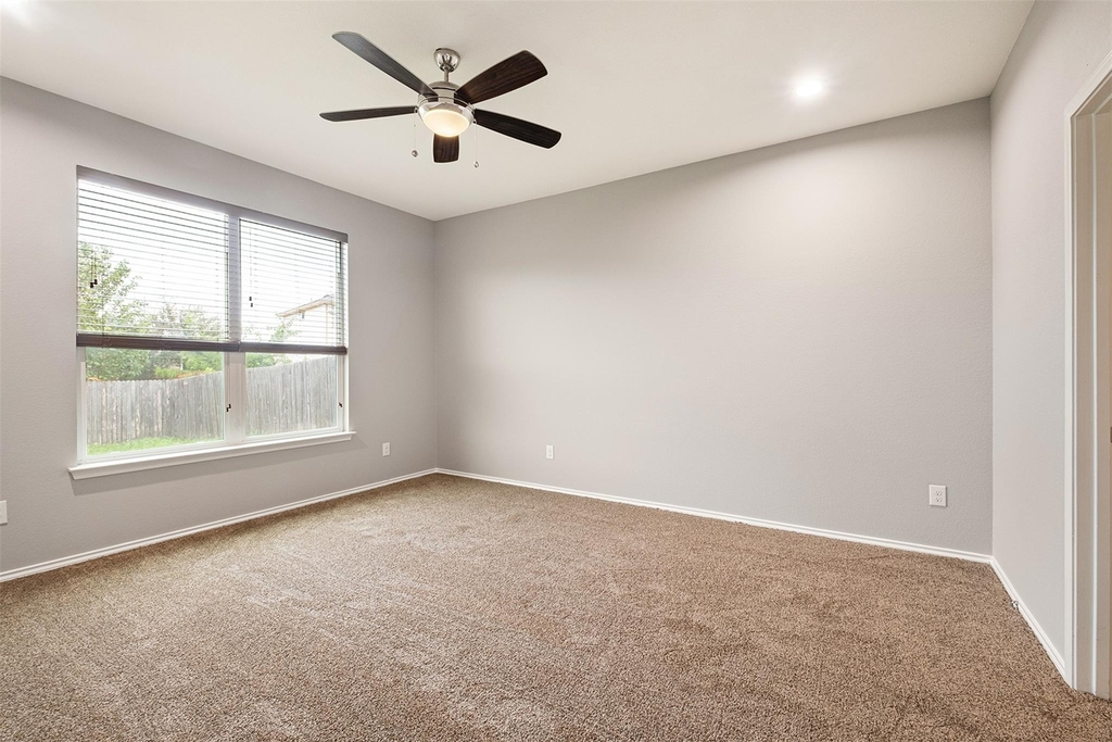 12401 Franklin D Roosevelt St - Photo 14