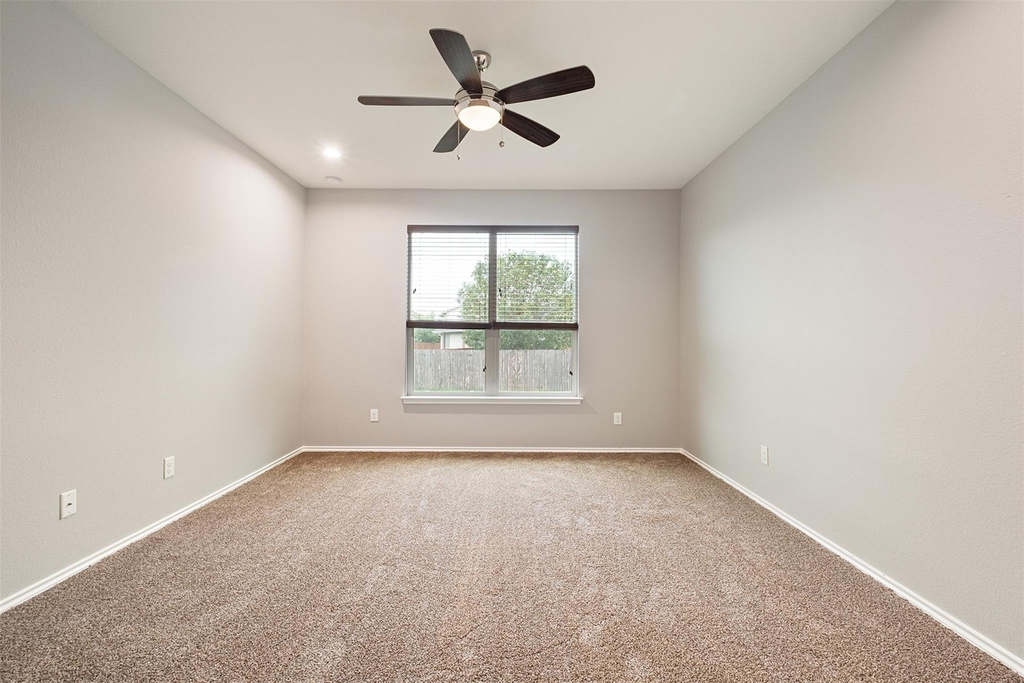 12401 Franklin D Roosevelt St - Photo 17