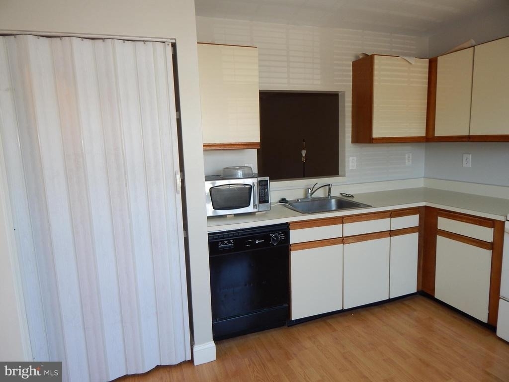 324 Stone Brook Place - Photo 6