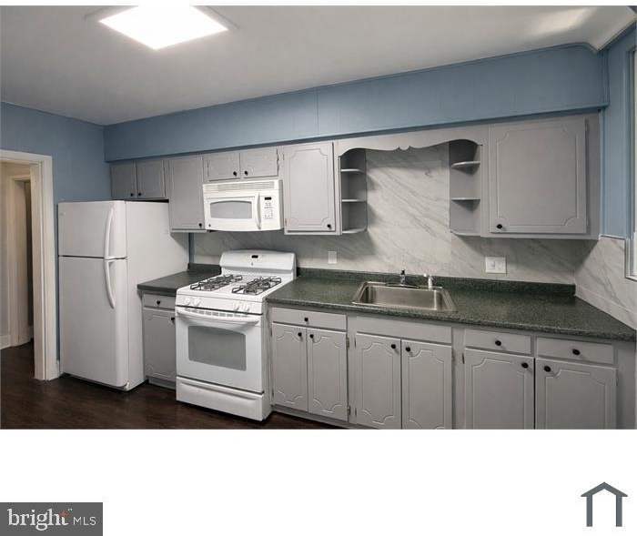 118 Longfellow Street Nw - Photo 2