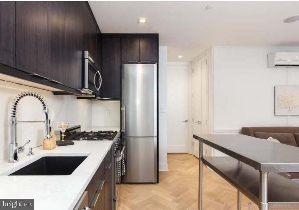 1753 Willard Street Nw - Photo 3