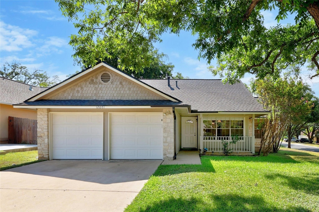 12601 Europa Ln - Photo 0