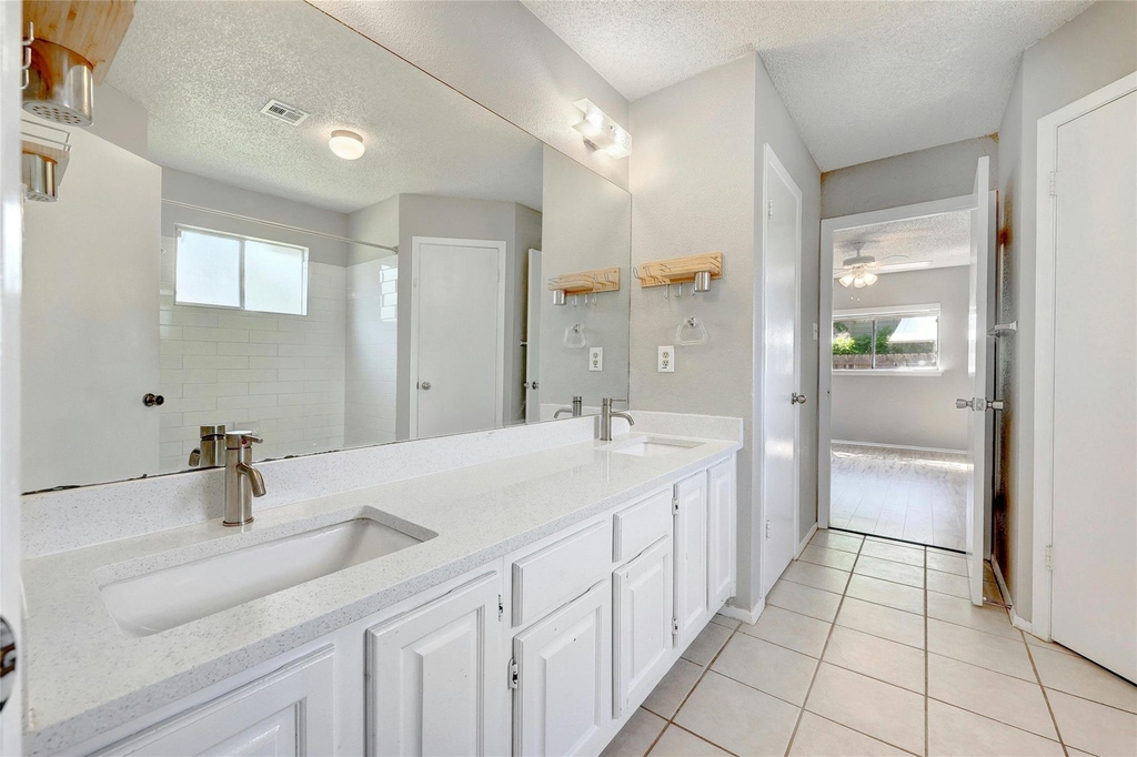 12601 Europa Ln - Photo 19