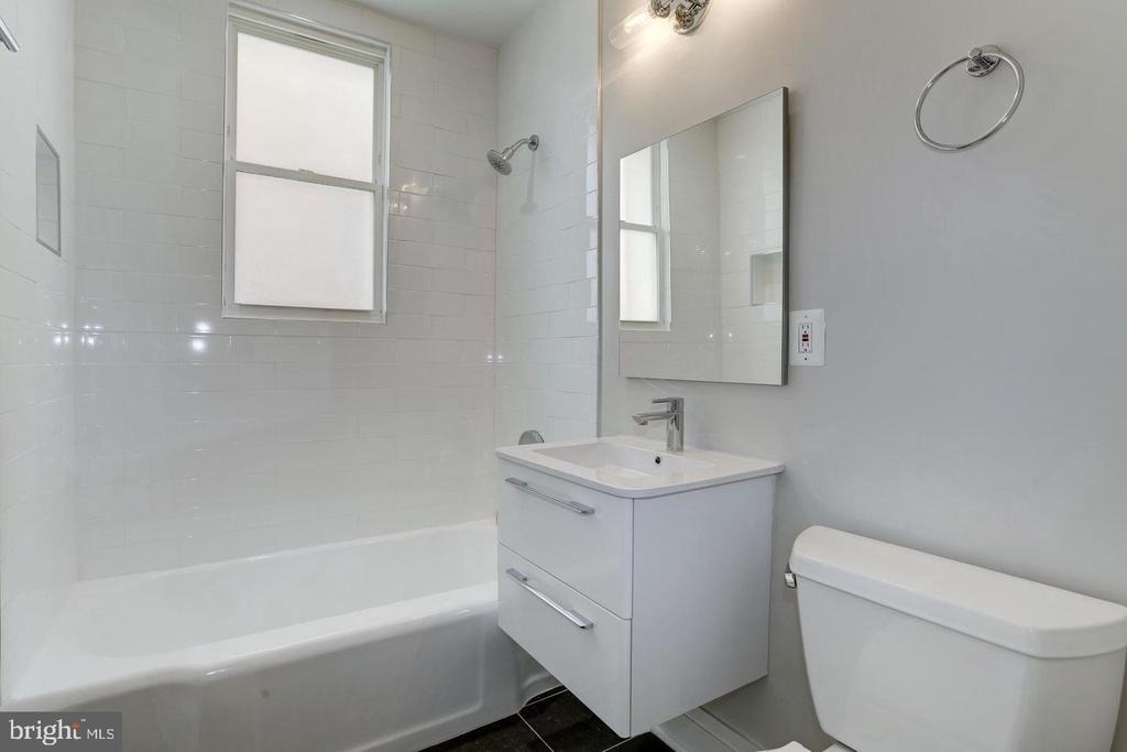 3101 Sherman Avenue Nw - Photo 2