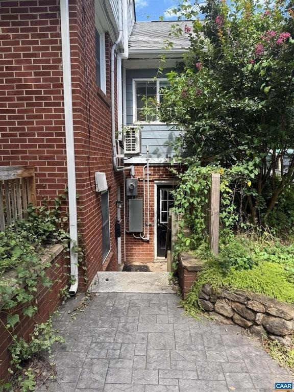 506 Hanover St - Photo 4