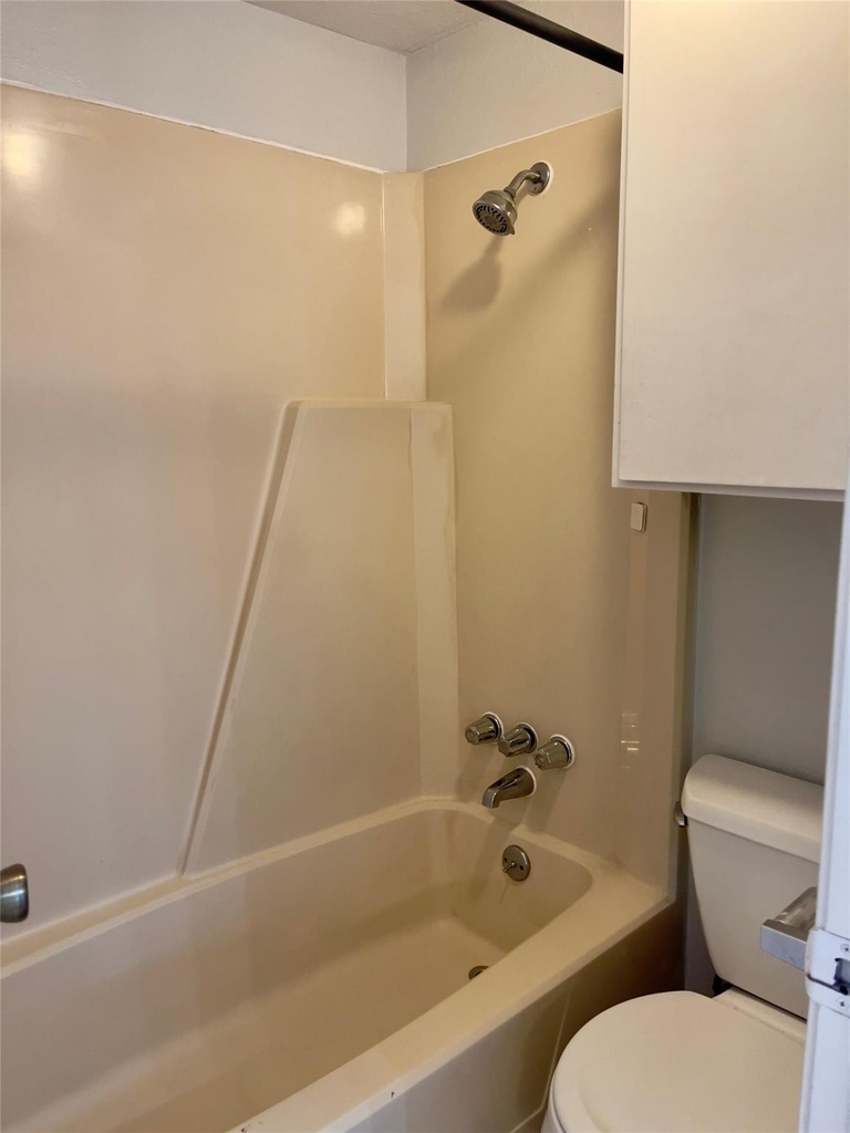 513 South Park Dr - Photo 9
