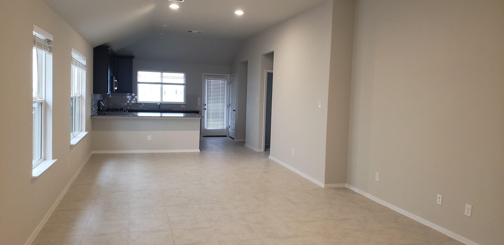 5612 Respinto Dr - Photo 6