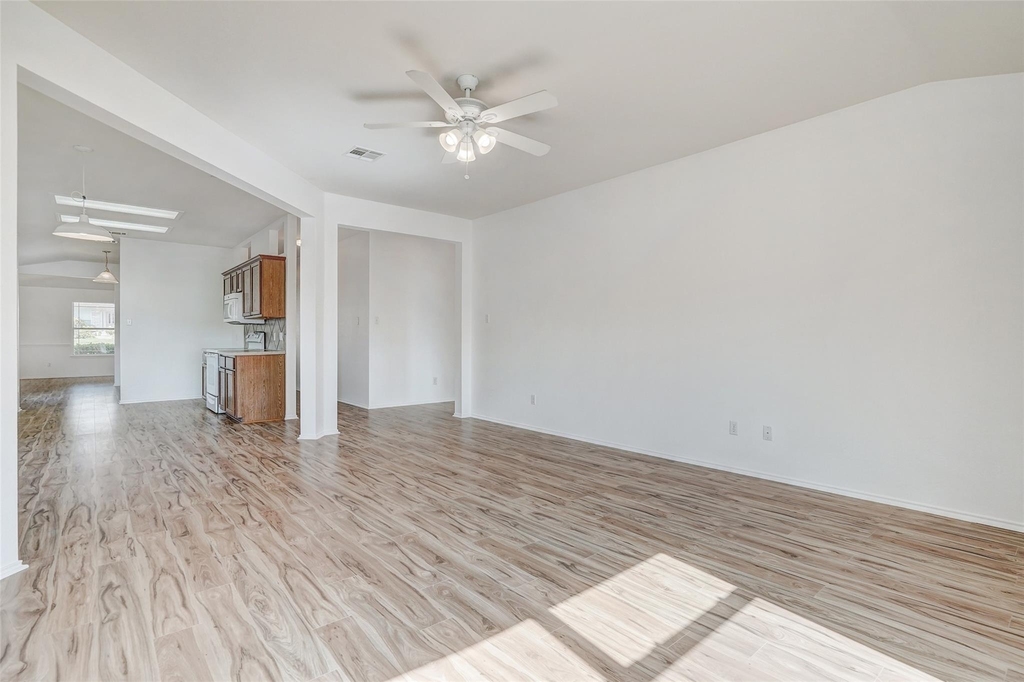 1305 Four Cabin Ct - Photo 20
