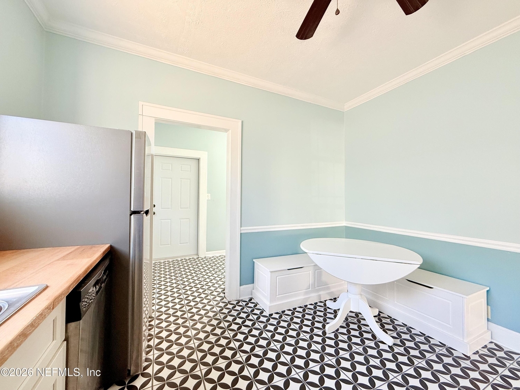 4530 Astral Street - Photo 5