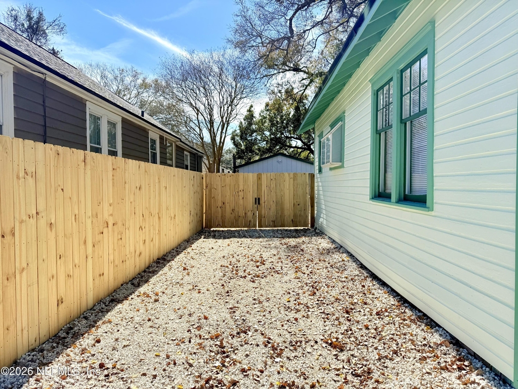 4530 Astral Street - Photo 2