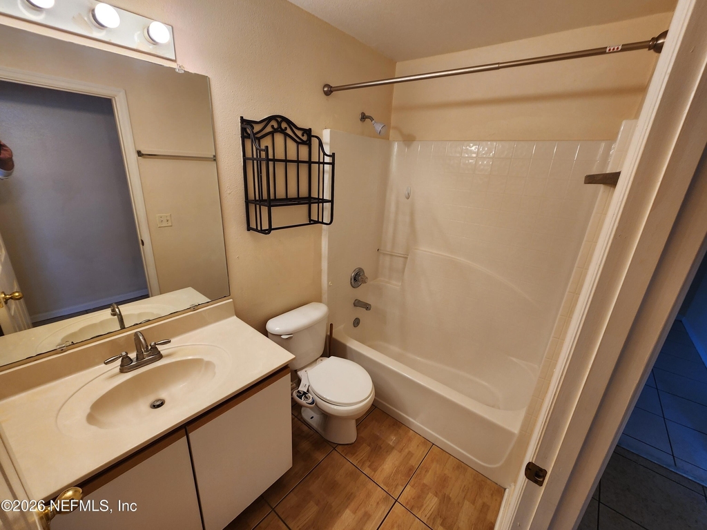 5940 Wentworth Circle S - Photo 19