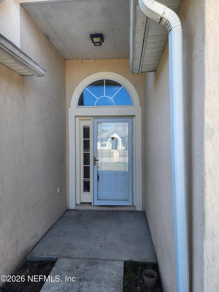 5940 Wentworth Circle S - Photo 2