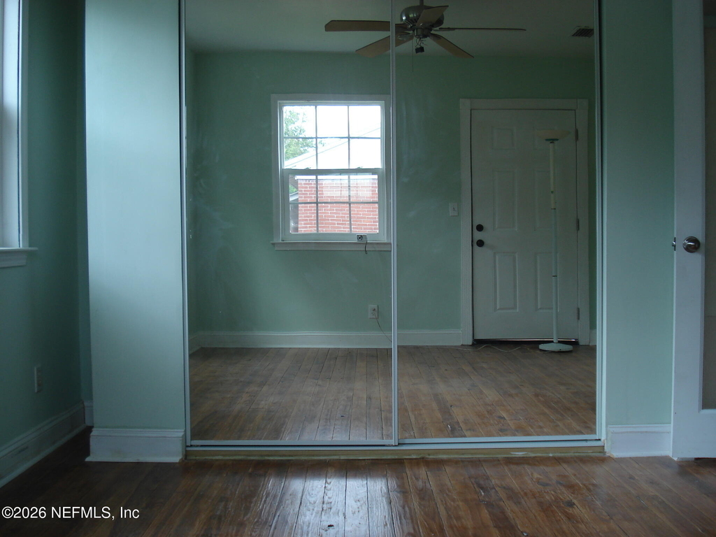 4776 Cardinal Boulevard - Photo 4