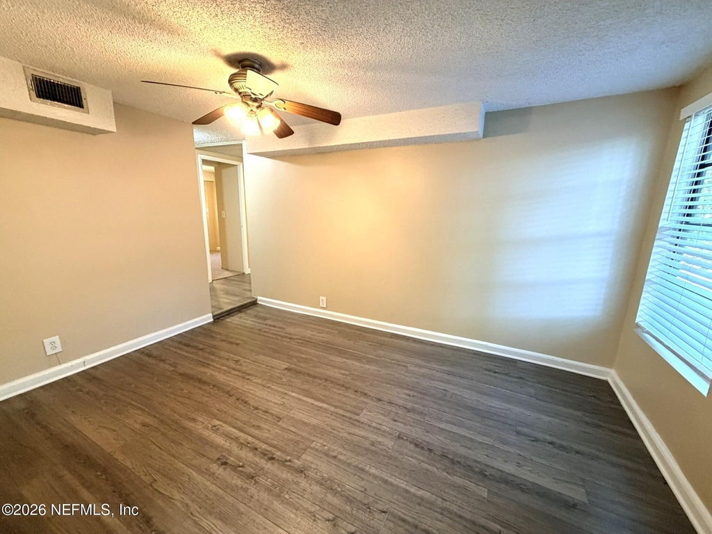2613 Green Street - Photo 3