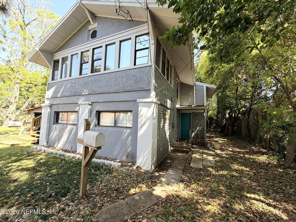2613 Green Street - Photo 13