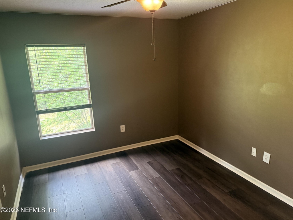 7920 Merrill Road - Photo 16