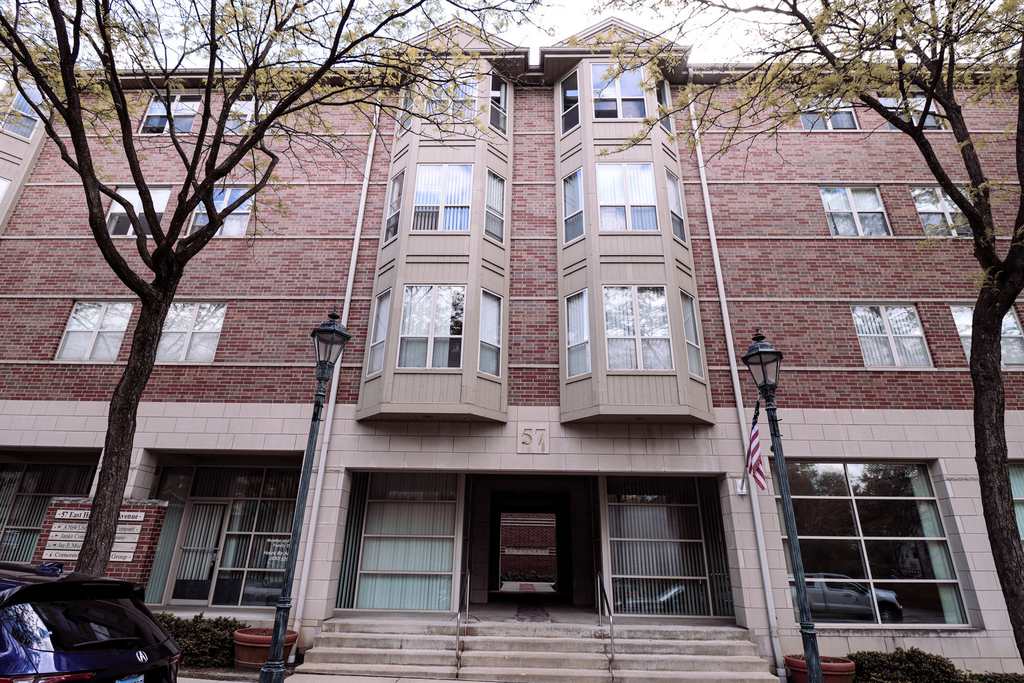 57 E Hattendorf Avenue - Photo 2