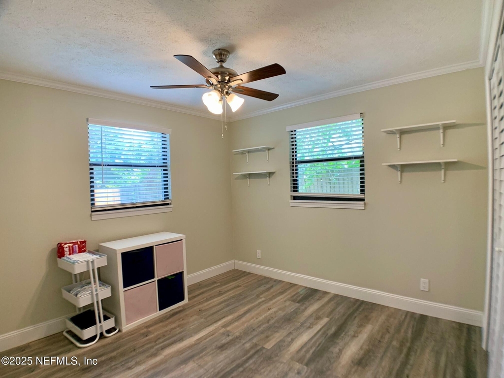 435 Sigsbee Road - Photo 6