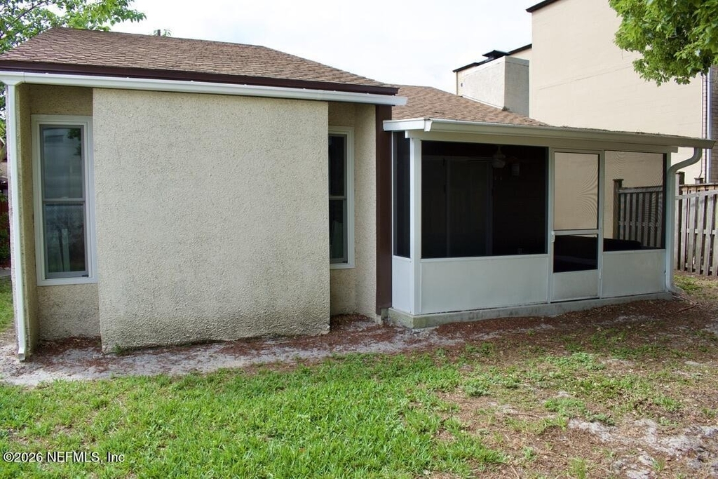 1561 Arcadia Drive - Photo 6
