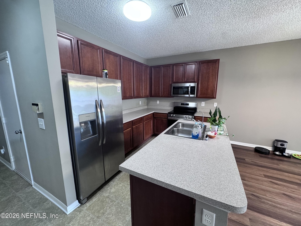 5216 Brighton Park Lane - Photo 10