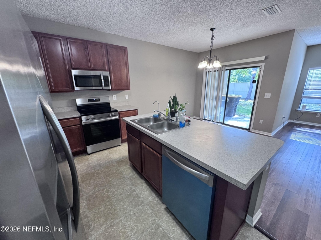 5216 Brighton Park Lane - Photo 9