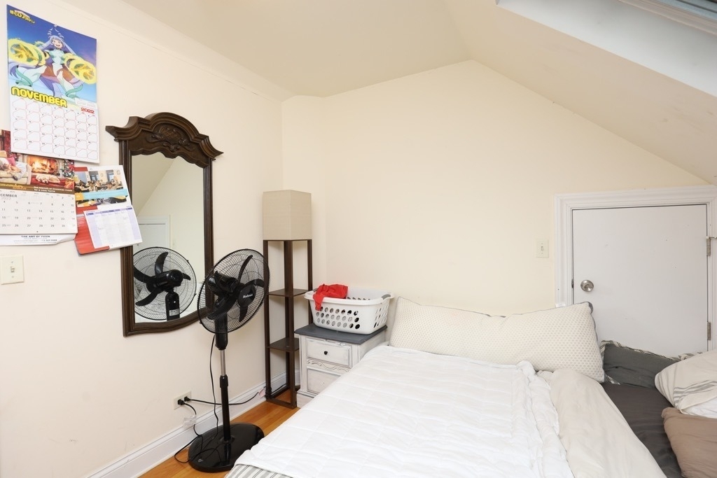 1738 W Altgeld Street - Photo 12