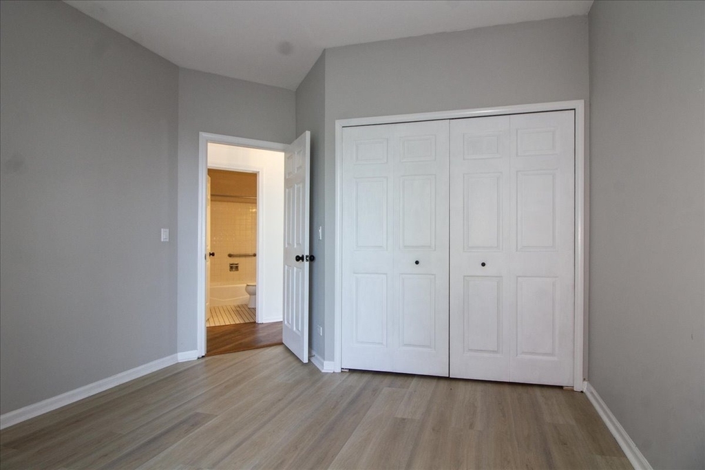 1216 Tennyson Lane - Photo 8