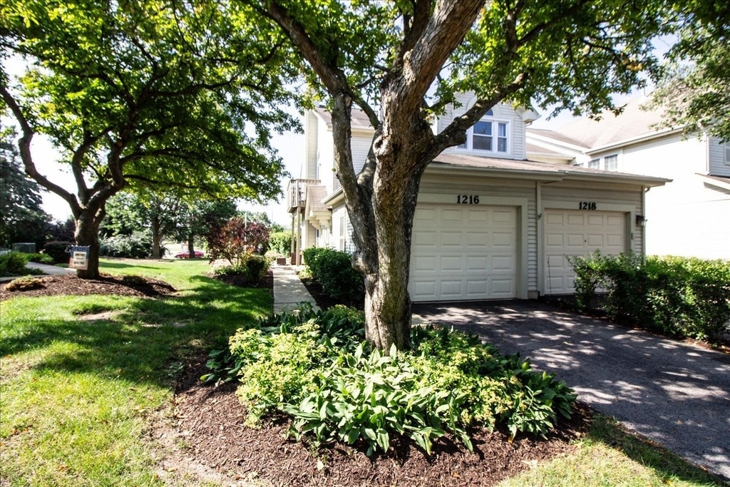 1216 Tennyson Lane - Photo 1