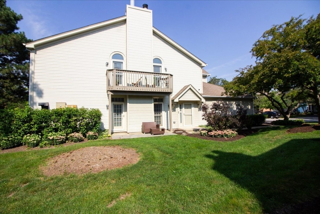 1216 Tennyson Lane - Photo 2