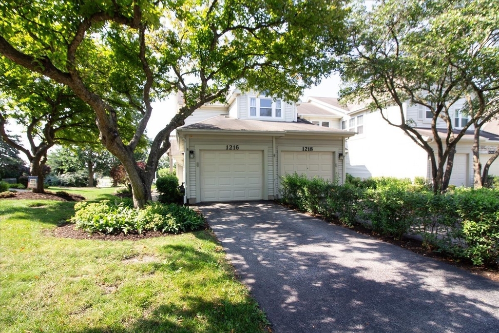1216 Tennyson Lane - Photo 0