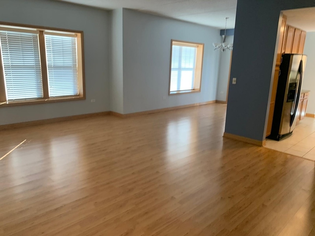 101 Pointe Drive - Photo 11