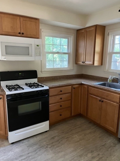 317 Mckee Street - Photo 2