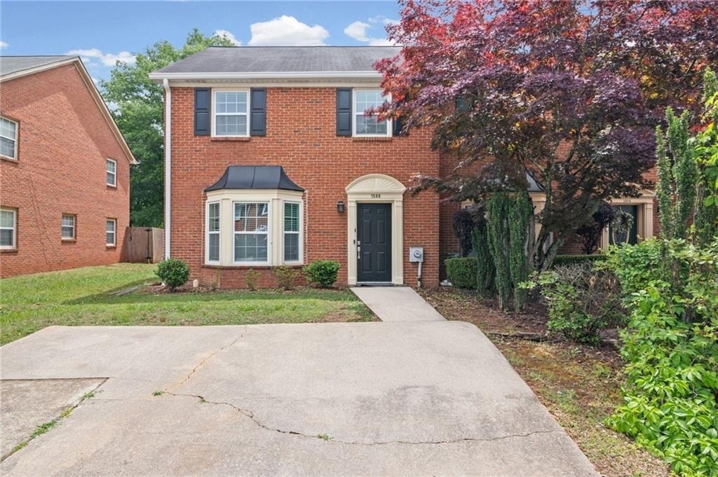 1566 Paces Ferry North Drive Se - Photo 1