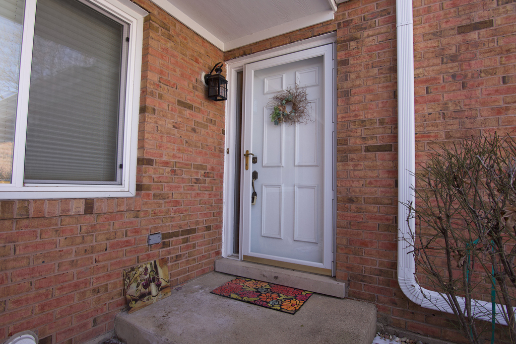 253 W Golfview Terrace - Photo 1