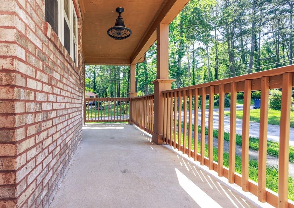 3873 King Edward Trail Sw - Photo 2