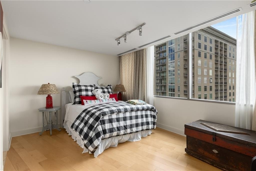 700 Park Regency Place Ne - Photo 12
