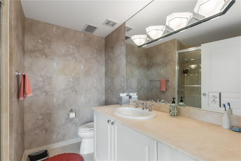 700 Park Regency Place Ne - Photo 14