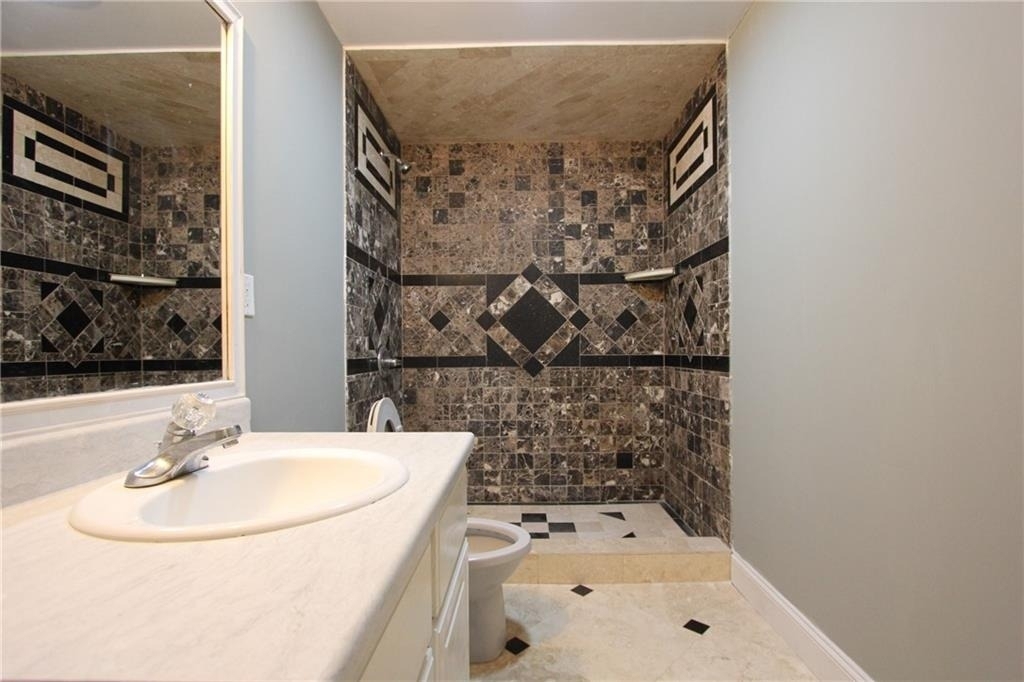 818 Springlake Road - Photo 33